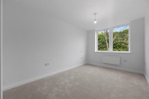 Bedroom 2.jpg