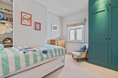 Bedroom 2.jpg