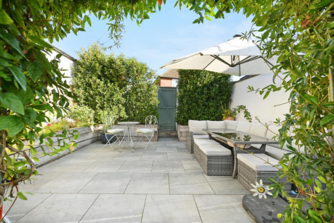 Patio (2).png
