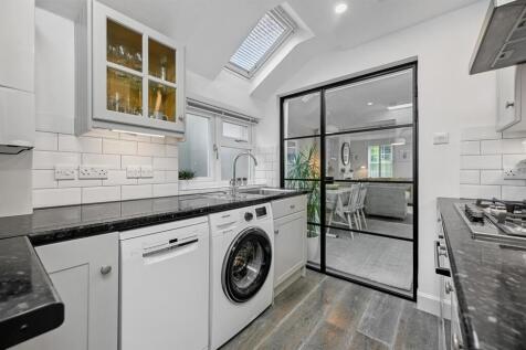 Kitchen.jpg