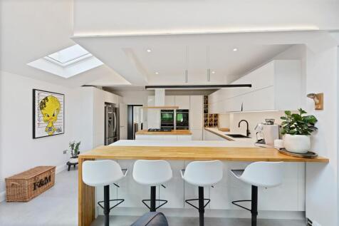 Breakfast Bar