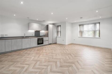 Apartment 8 50 School Road-5_lo.jpg