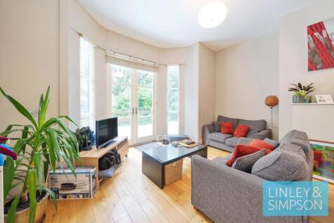Apt 1 - Lounge
