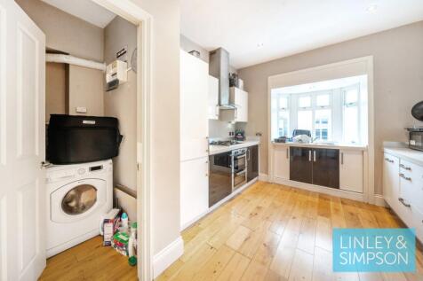 Apt 3 - Kitchen