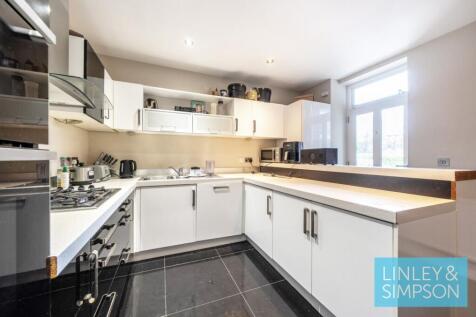 Apt 5 - Kitchen