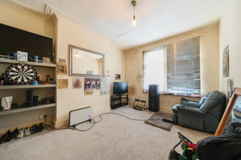 Flat 2