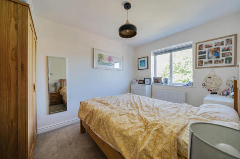 Bed 1