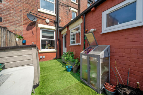 Rear Courtyard