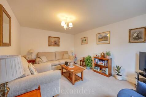 4 Elwell Grove-11.jpg