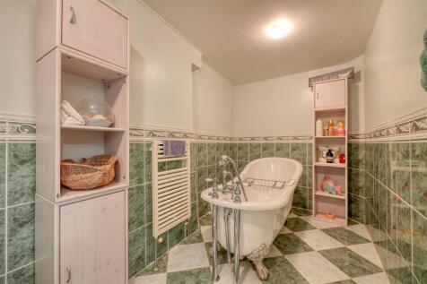 45 Main Street Caldecott-48.jpg