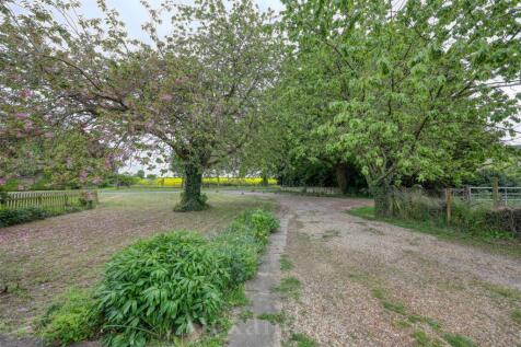 6 Witham Road New EXT-3.jpg