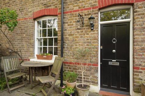 HELLIWELL &amp; CO