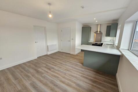 One bedroom studio flat