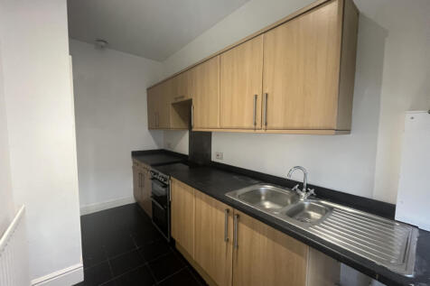 One bedroom first floor flat