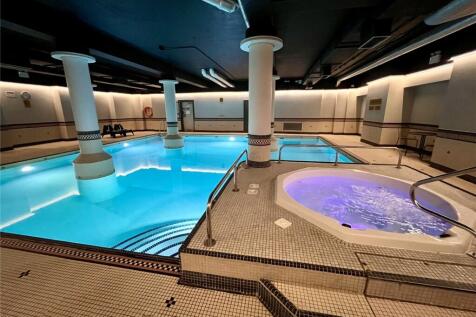 Pool and Jacuzzi