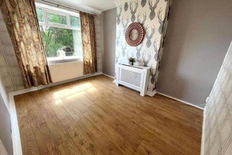 Living Area 2