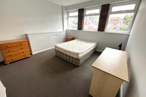 Downstairs Bedroom 1