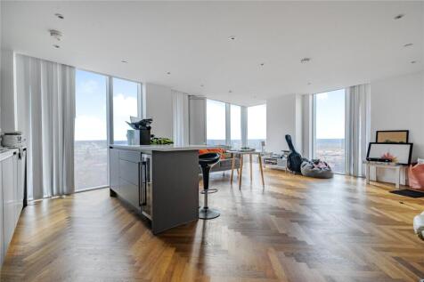 Kitchen/Living Area
