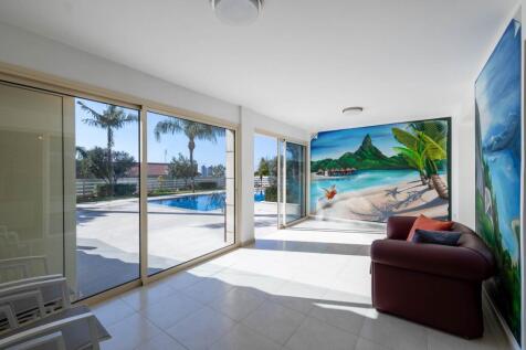 Property Image 25