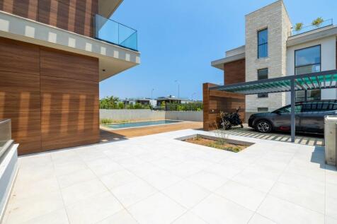 Property Image 28