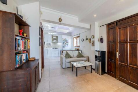 Property Image 35
