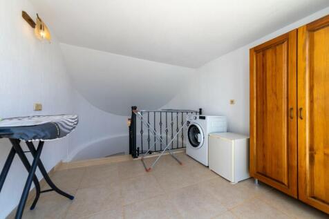 Property Image 61
