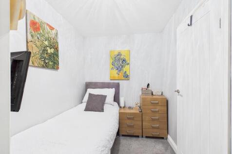 Downstairs Bedroom