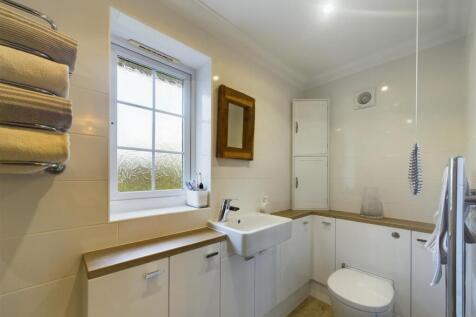 En-suite shower room