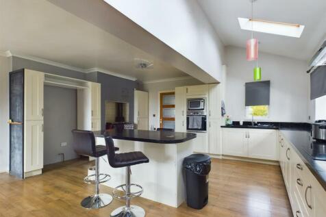 Kitchen/Living Room