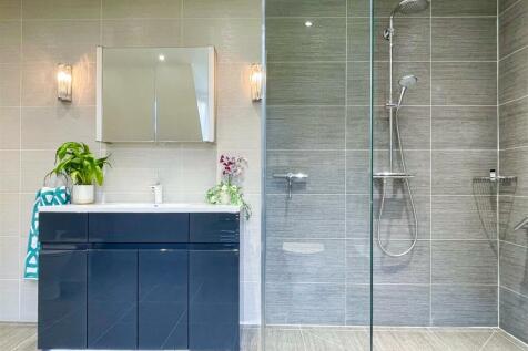 Master ensuite