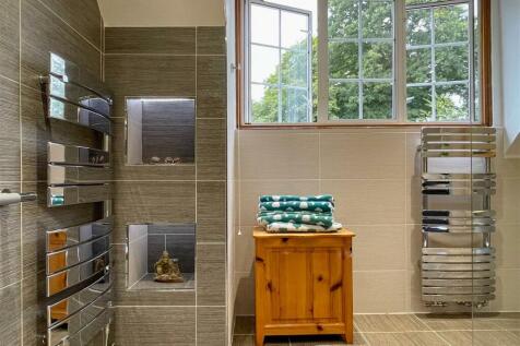 Master ensuite
