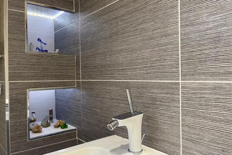 Master ensuite