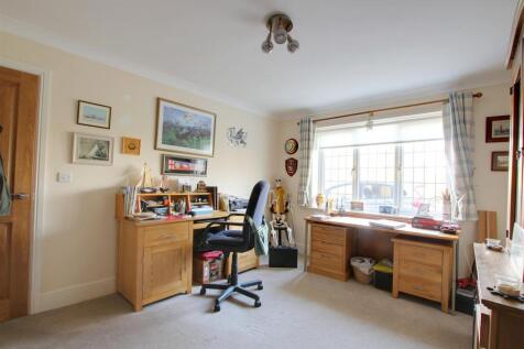 Study/Bedroom 4