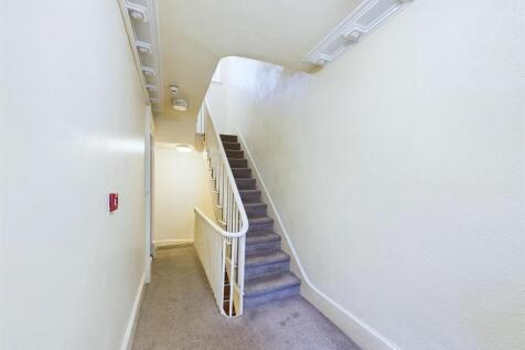 Communal Landing 1