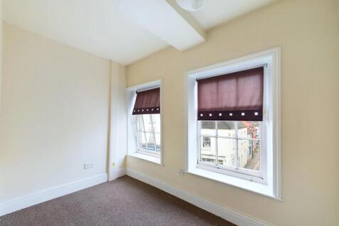 Flat 2 Bedroom