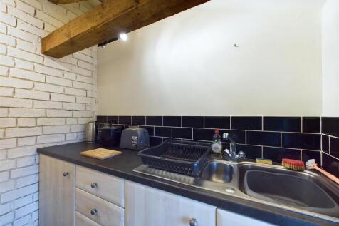 Flat 3 Kitchen