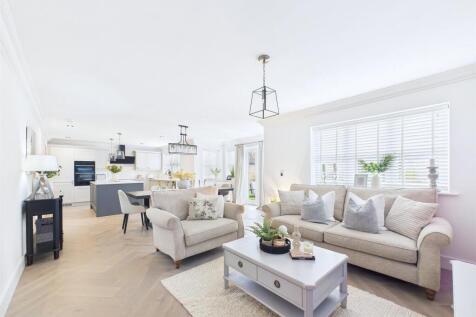 Open plan Living/Kitchen/Dining