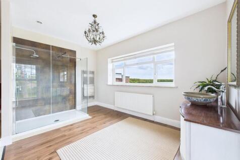 Master Ensuite