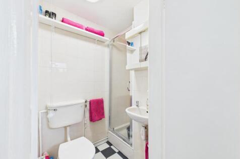 Annex Shower Room