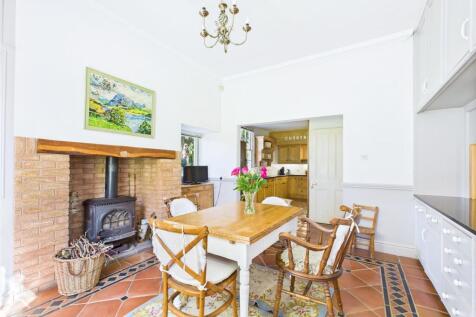 Breakfast Room