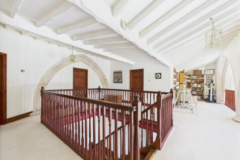 Galleried Landing
