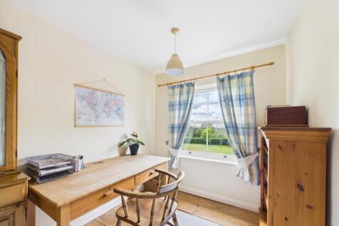 Bedroom 6/Office