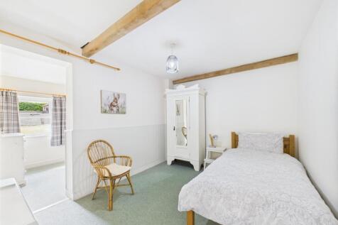 Bramble Bedroom 2