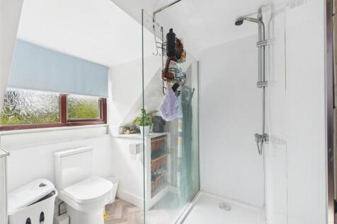 Ensuite Shower Room