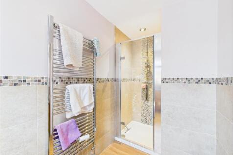 Ensuite Shower Room