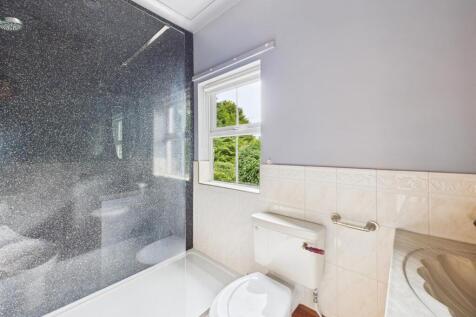 Ensuite Shower Room