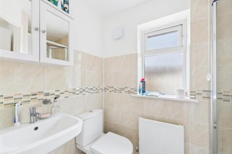 Ensuite Shower Room