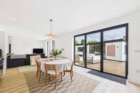 Open plan Kitchen/Dining room/Reception room