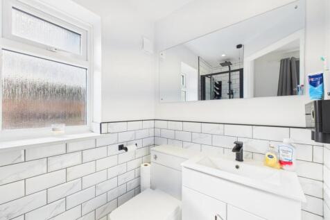 En-suite shower room