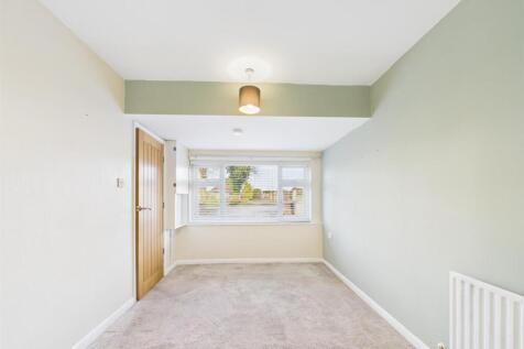 Ground Floor Bedroom / Office